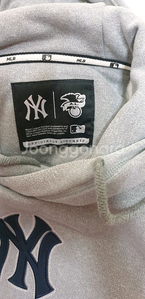 MLB. 뉴욕양키즈 기모후드티셔츠. M-95.--2