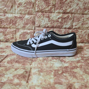(260) VANS 반스 남자 스탠스 스니커즈 블랙