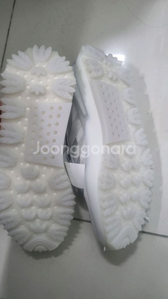 아디다스 노마드 NMD S1 화이트 운동화 GW4652--2