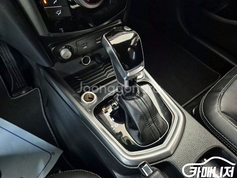 [KG모빌리티(쌍용) ]티볼리 아머 2WD 디젤 VX--7