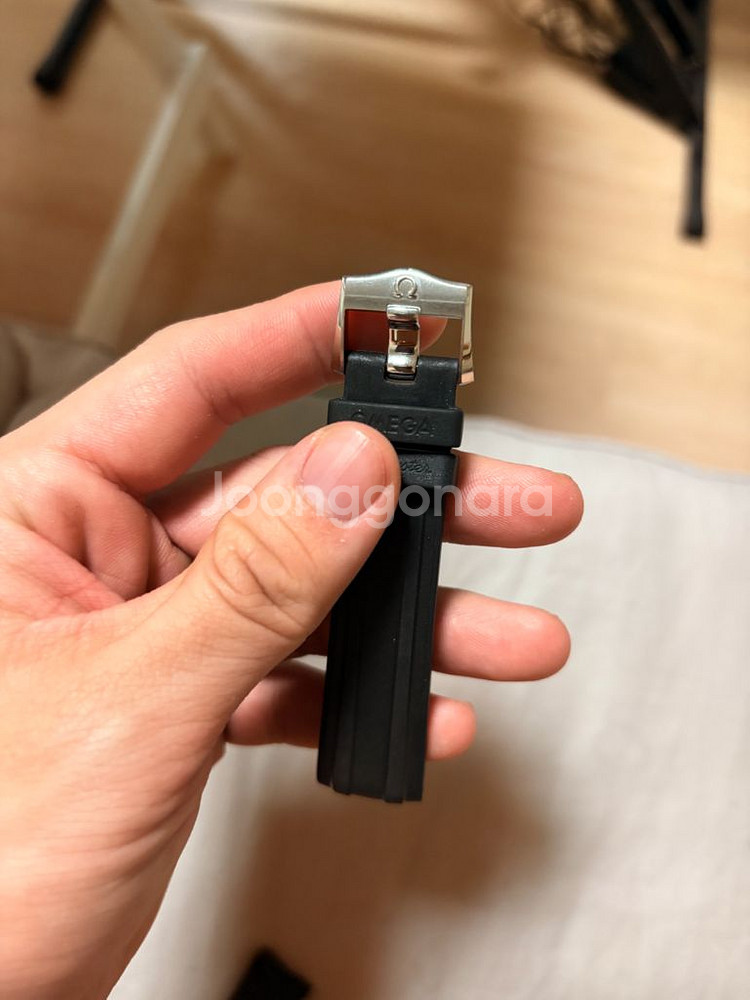 오메가 씨마스터300 러버 블랙 팝니다--1
