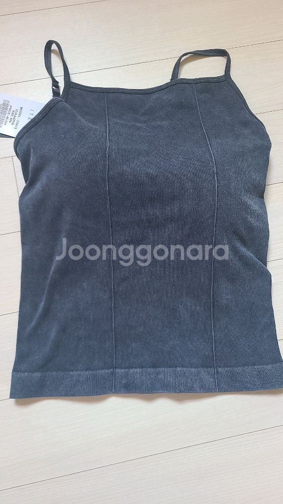 잇존어패럴 상의 브라탑 새상품--6