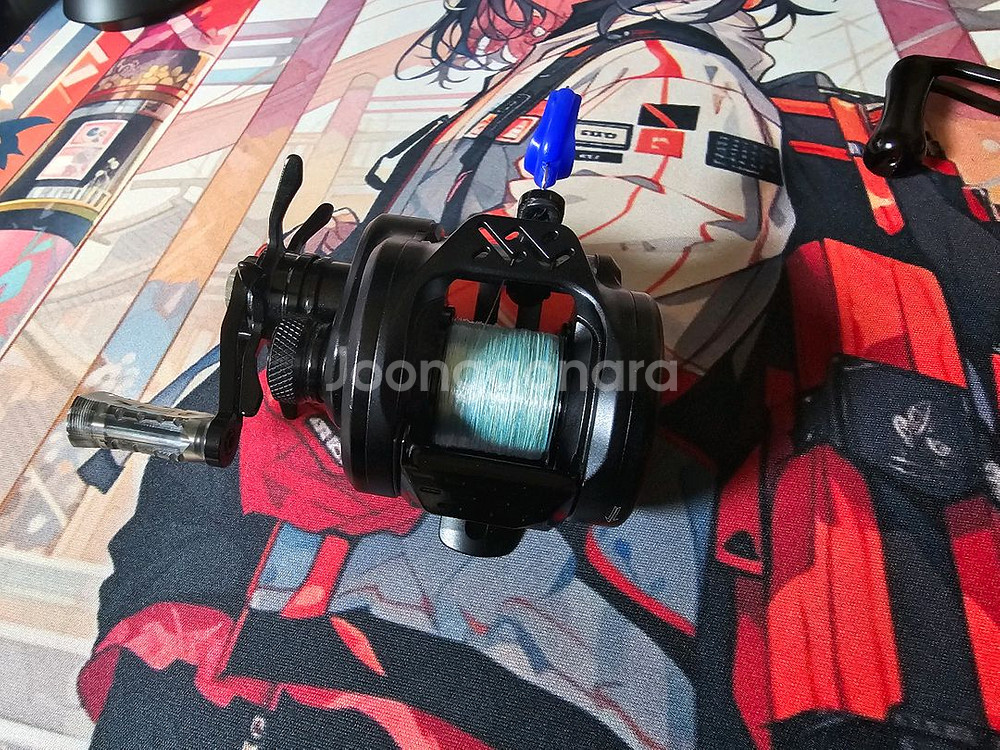 론즈 b51mc 8.1 좌핸 매트블랙 베이트피네스릴--0