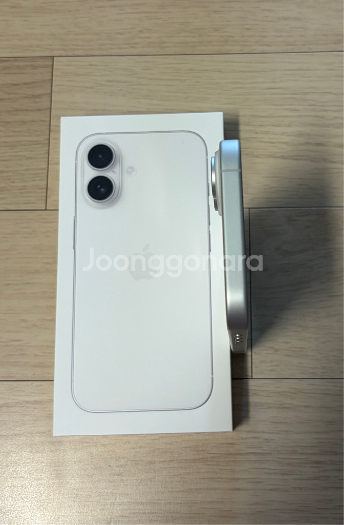 애플 아이폰16 256GB 화이트 배터리100% 풀박--13