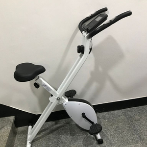 접이식 실내자전거