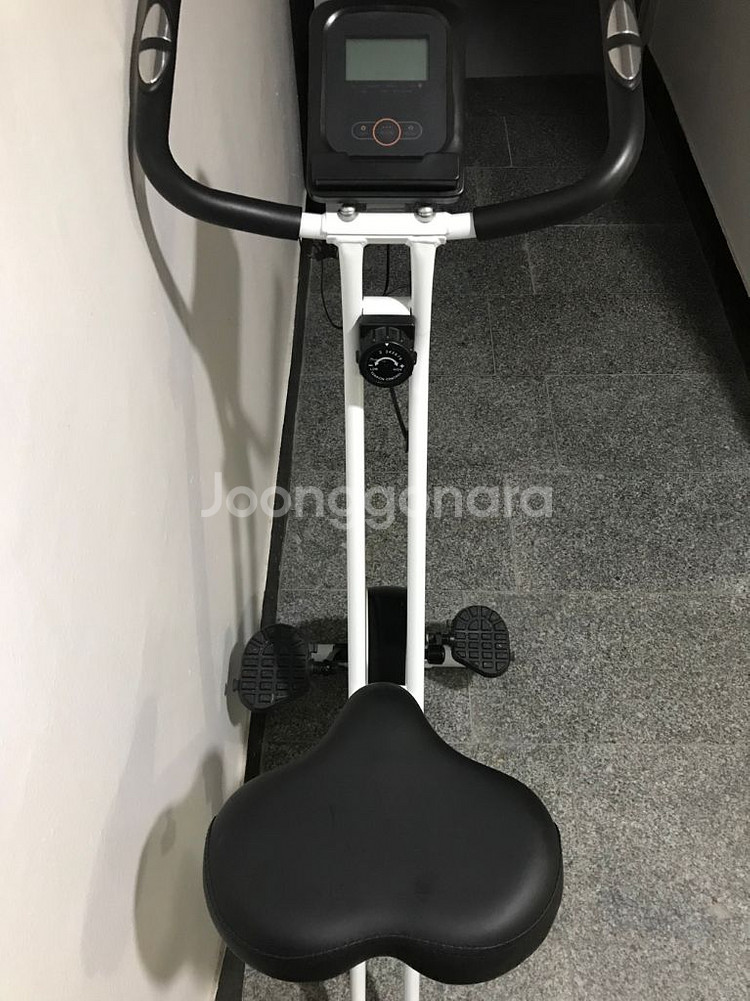 접이식 실내자전거--2