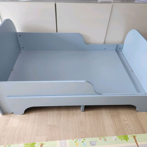 리바트 꼼므침대 아기침대