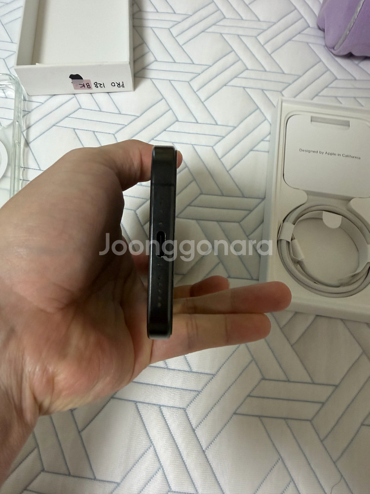 아이폰 15pro 128GB 블랙 SSS급 팝니다--9