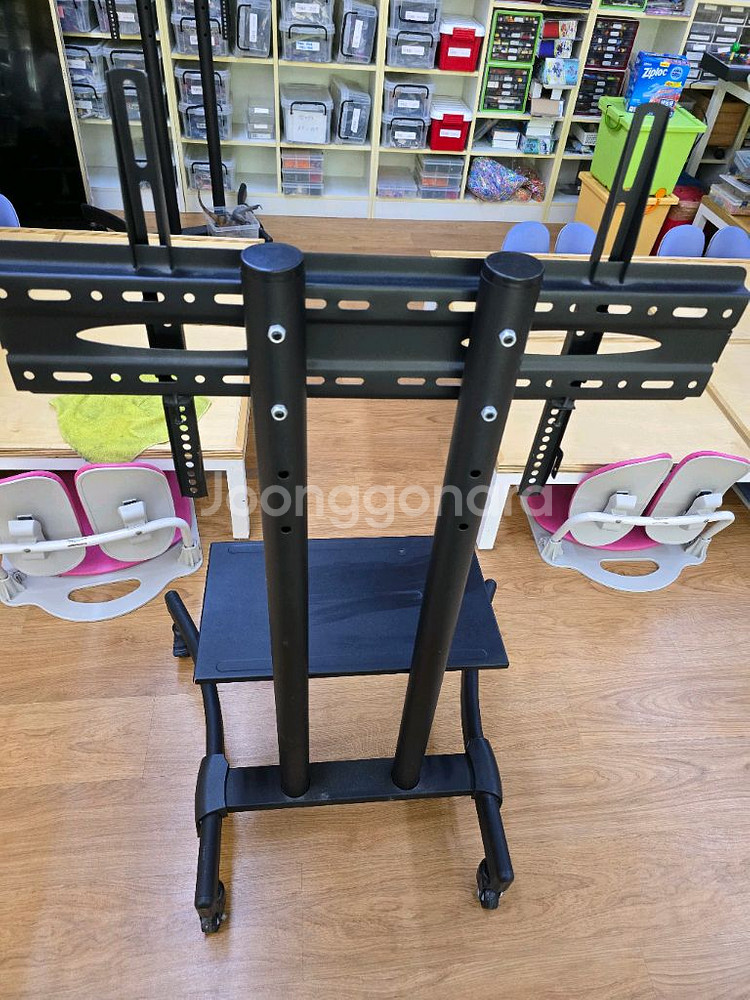 이동식 티비거치대--1