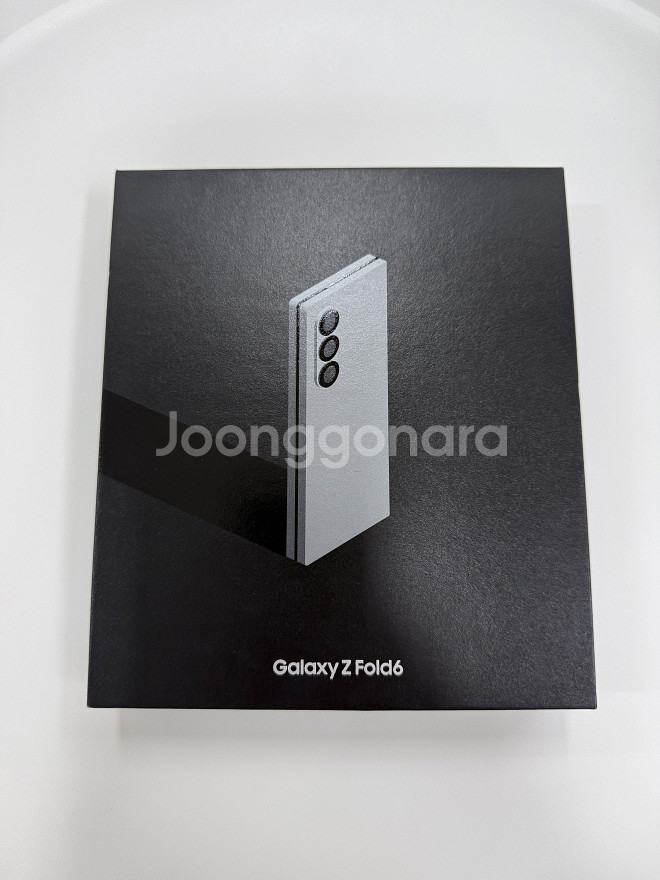 갤럭시Z폴드6 512GB 실버쉐도우 단말자급제 판매합니--0