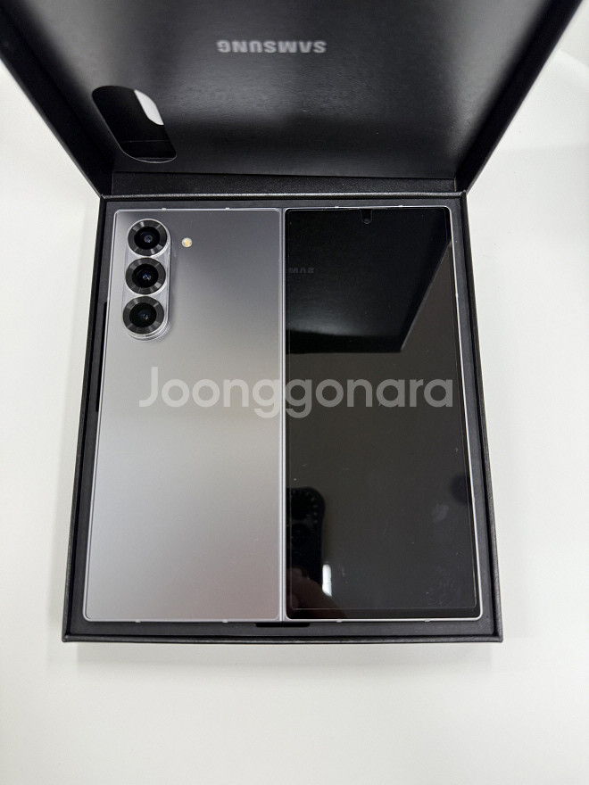 갤럭시Z폴드6 512GB 실버쉐도우 단말자급제 판매합니--1