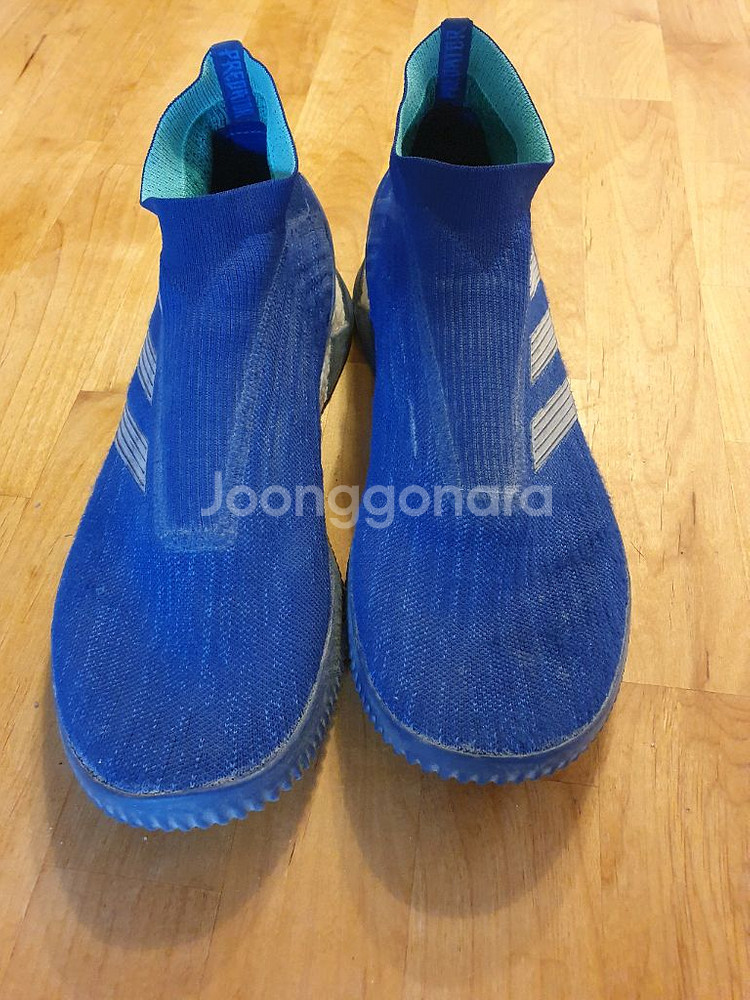 아디다스 풋살 축구화--4