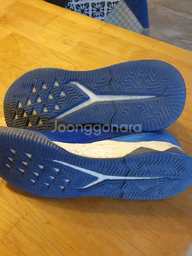 아디다스 풋살 축구화--2