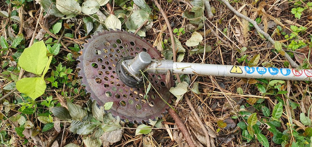 JAPAN 예초기 팔아요 농사 농막 농장 과수원 벌초--6