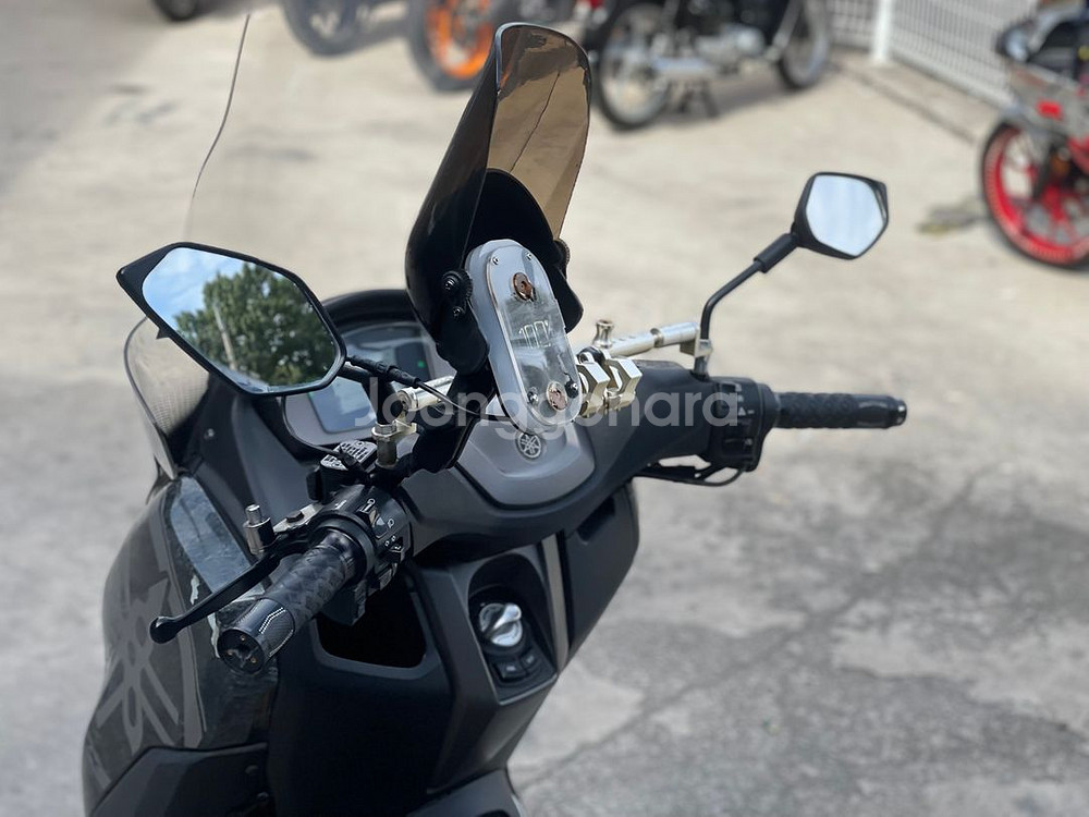 야마하 nmax125 21년식 7만km대 판매합니다--6