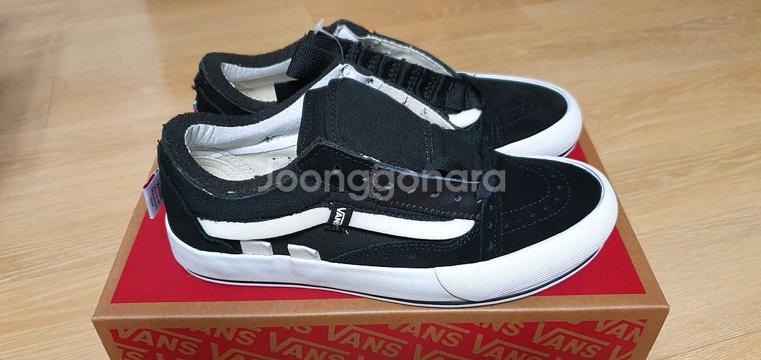 [새상품] 반스 스니커즈 올드스쿨 캡_230--1