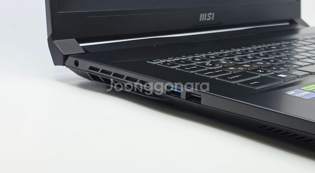 MSI 게이밍노트북 17 B13VFK i9RTX4060--3
