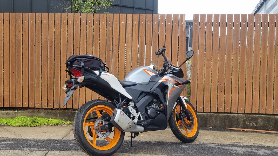 혼다 cbr125 11년식/1만대키로수/은주차량/급매 이미지