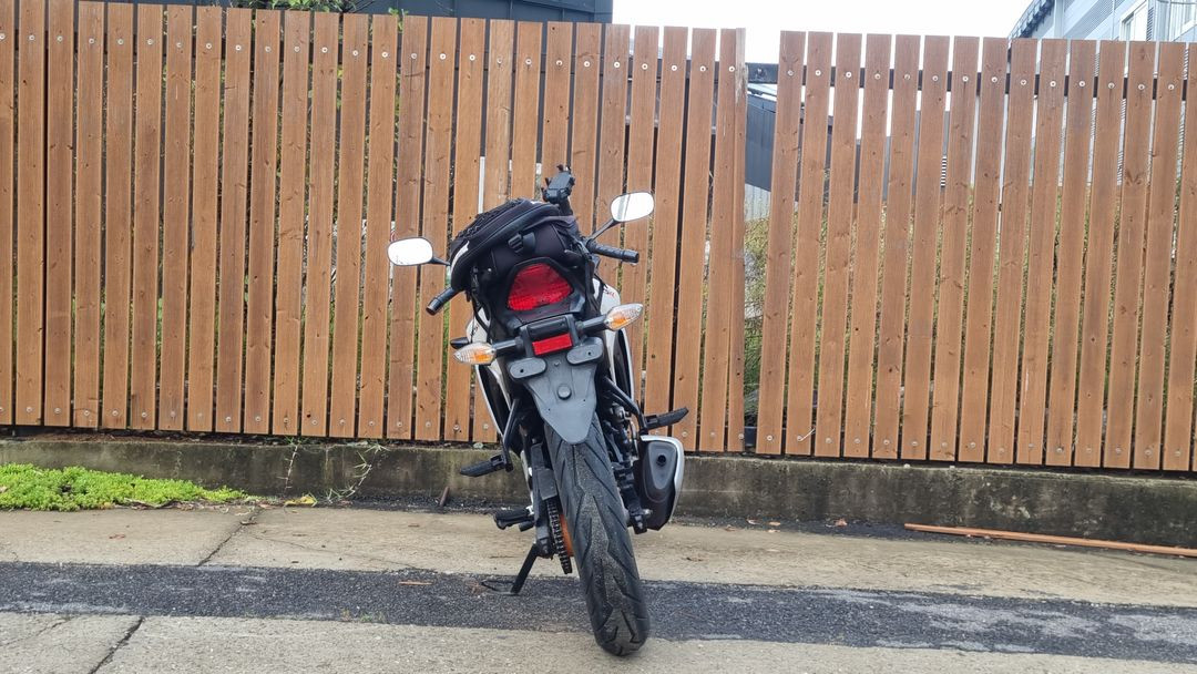 혼다 cbr125 11년식/1만대키로수/은주차량/급매 이미지