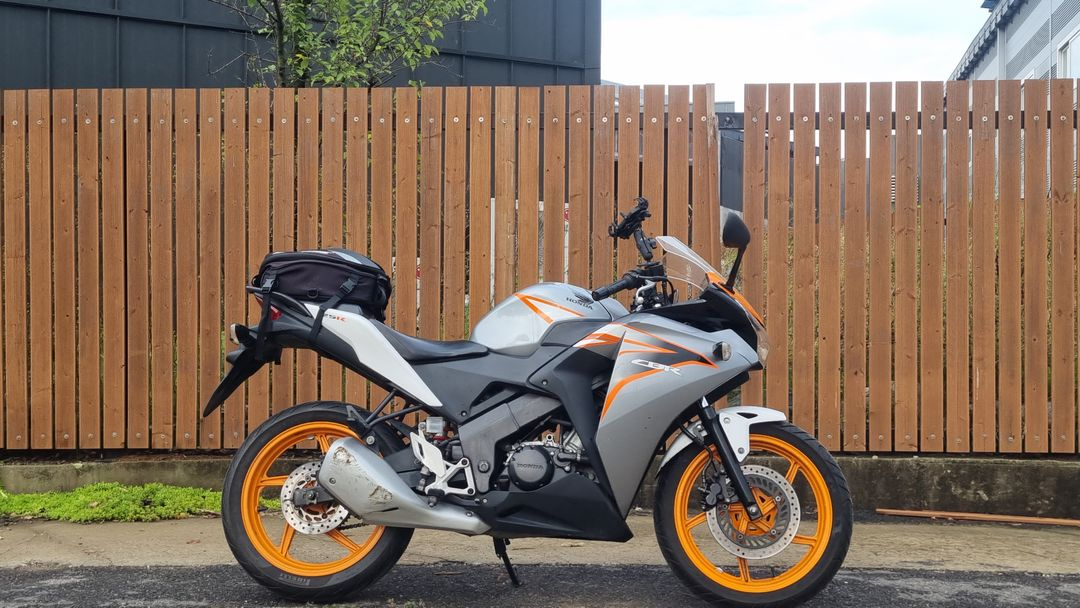 혼다 cbr125 11년식/1만대키로수/은주차량/급매 이미지