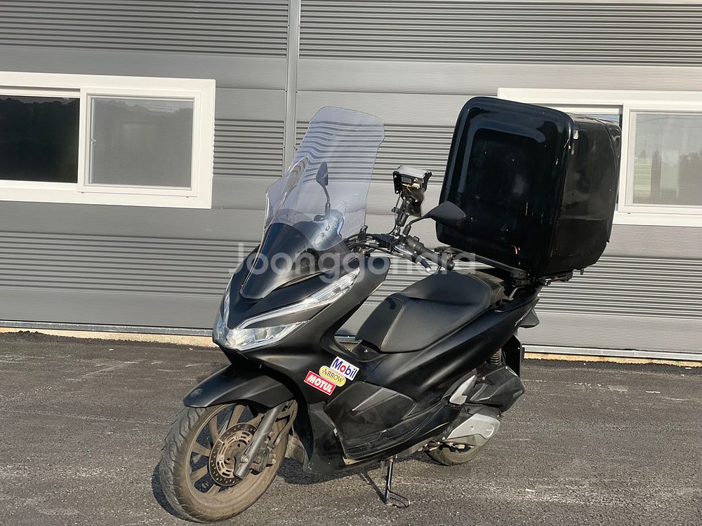 혼다 pcx125 더뉴모델 20년식 6만km 판매합니다--1