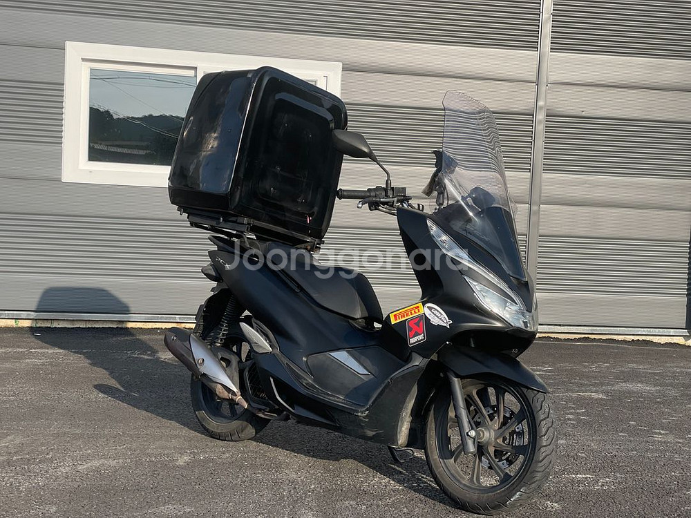 혼다 pcx125 더뉴모델 20년식 6만km 판매합니다--7