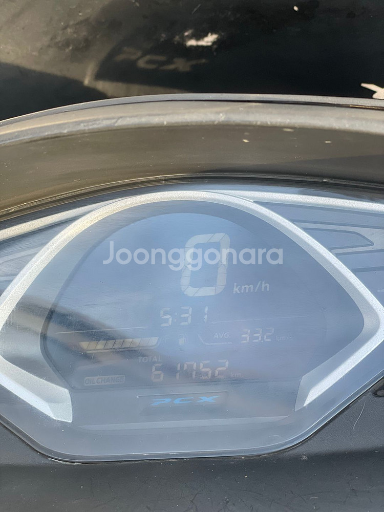 혼다 pcx125 더뉴모델 20년식 6만km 판매합니다--9