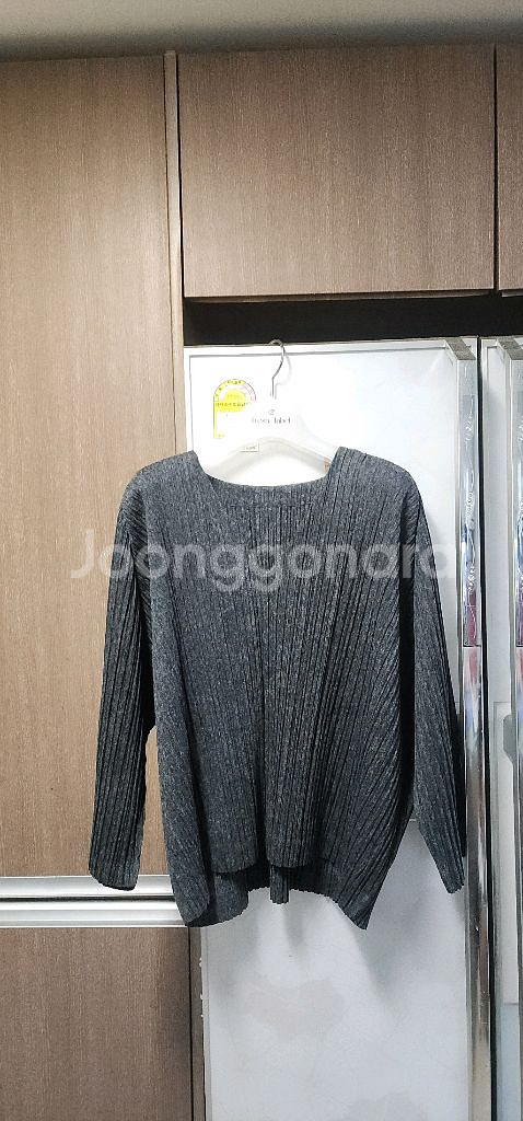 플리츠플리즈 브이넥 7부 탑 5사이즈--0