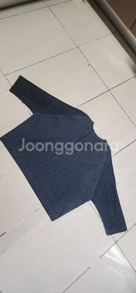 플리츠플리즈 브이넥 7부 탑 5사이즈--4