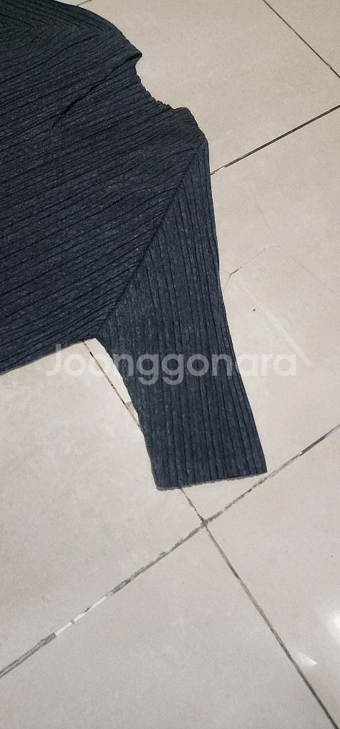 플리츠플리즈 브이넥 7부 탑 5사이즈--5