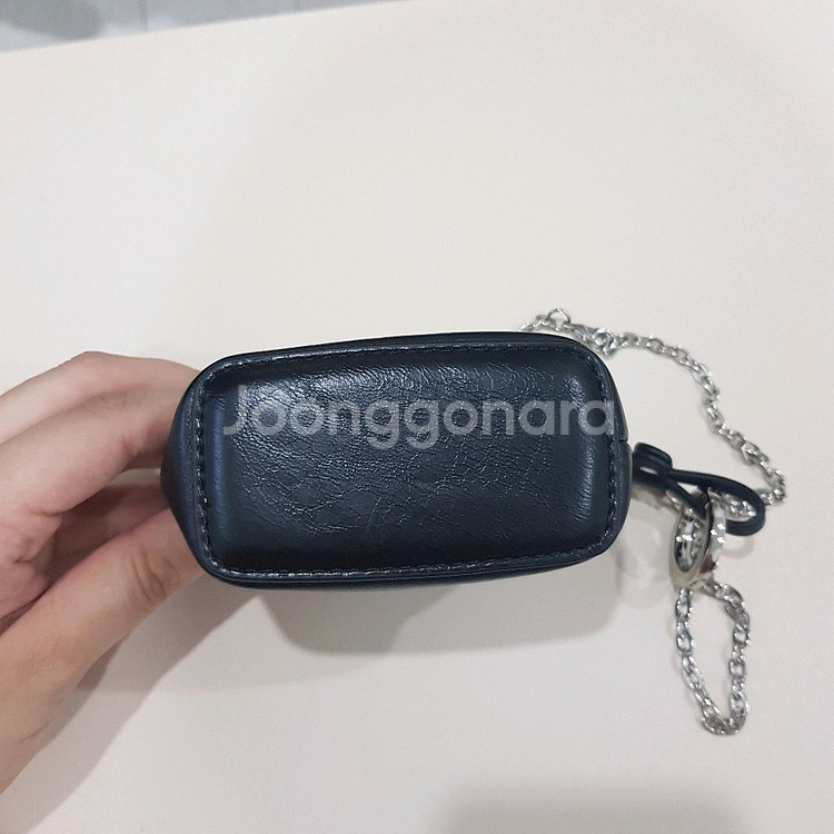 [반택가능] 스탠드오일 팡도르 미니백 블랙 (체인포함)--5