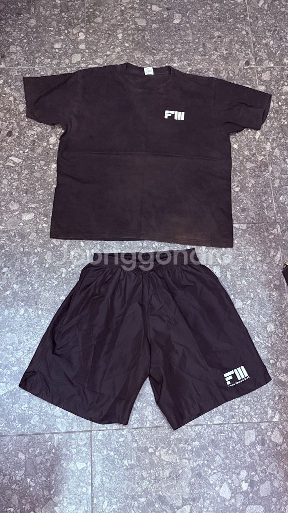 수건 2,300장 & 운동복 1,000장 일괄판매--0