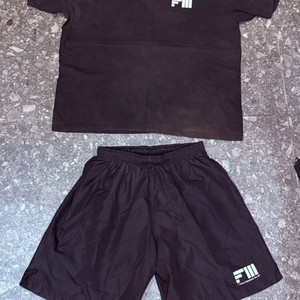 수건 2,300장 & 운동복 1,000장 일괄판매