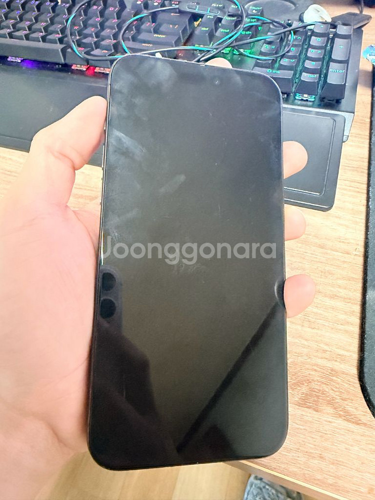 아이폰15 프로맥스 256GB 블랙 팝니다.--2