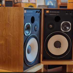 JBL 4312