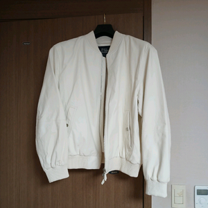 맨온더분 양가죽 봄버 자켓 50사이즈