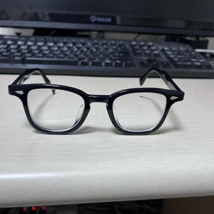 래쉬 웨인 블랙 주우재착용