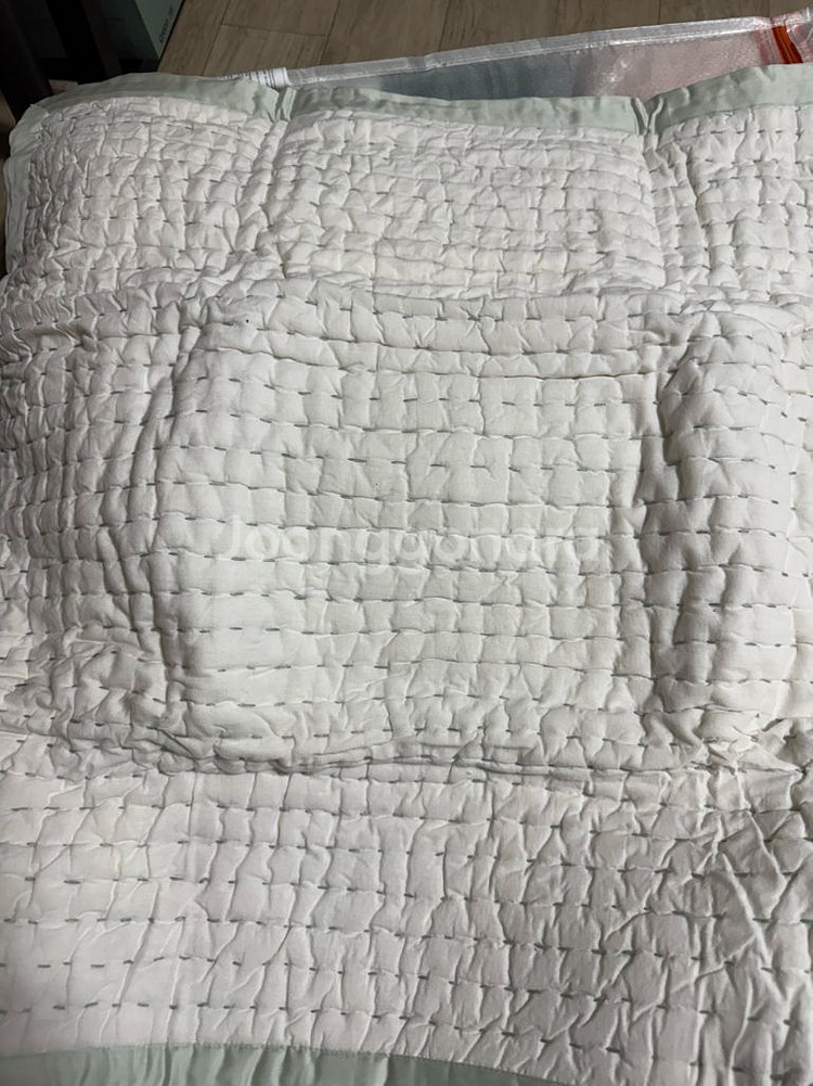 쿠션커버_까사블랑 누빔 쿠션커버 60x60--2