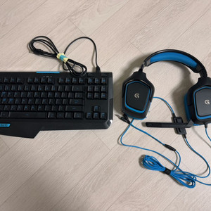로지텍 G310 기계식키보드, 헤드셋 일괄
