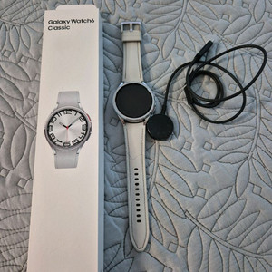 갤럭시 워치6 클래식 47mm 팝니다