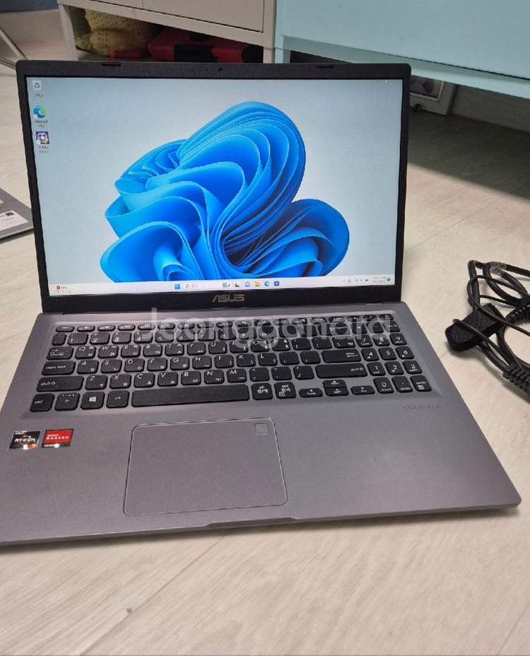 ASUS 비보북 15.6 인치 라이젠3 노트북--0