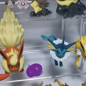 반다이 이브이즈 포켓몬 스케일월드