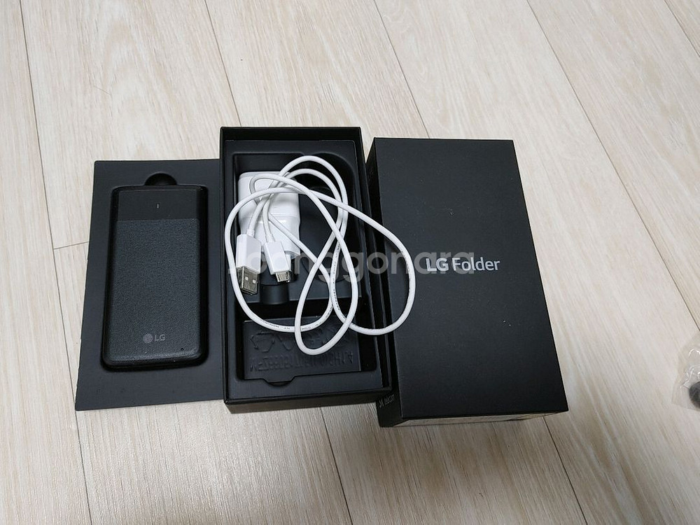 LG Folder--2