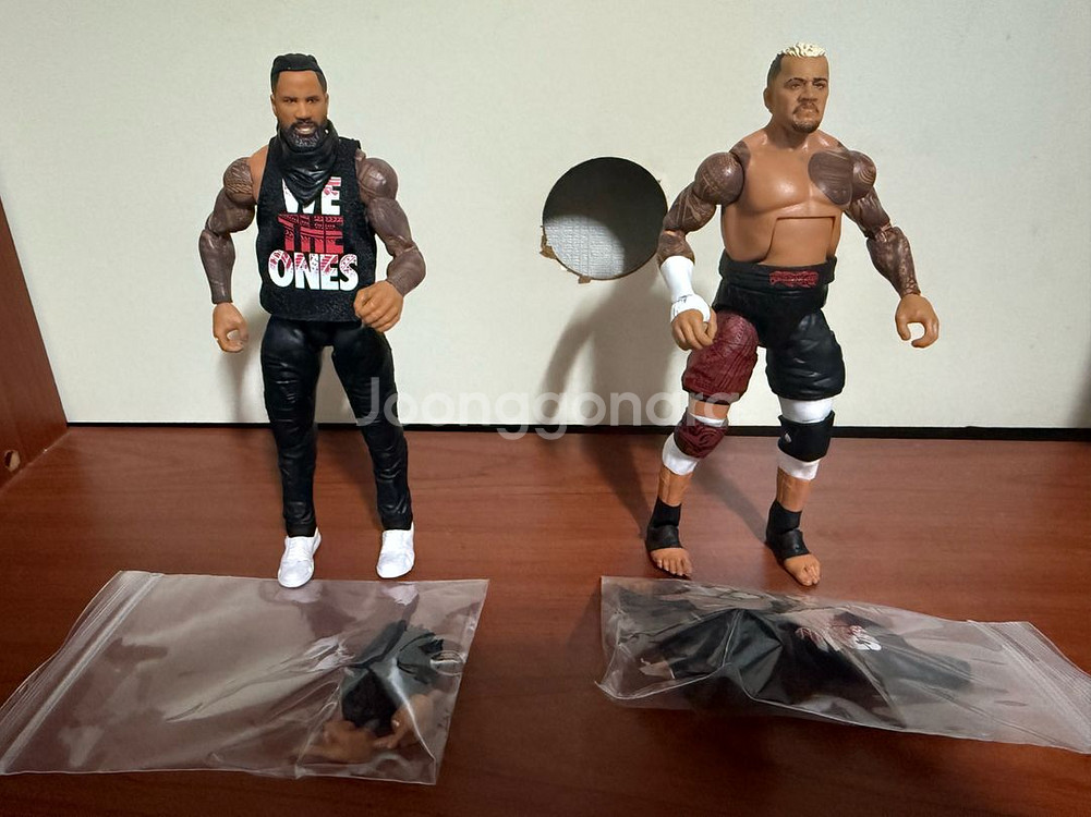 WWE UFC 액션피규어--2
