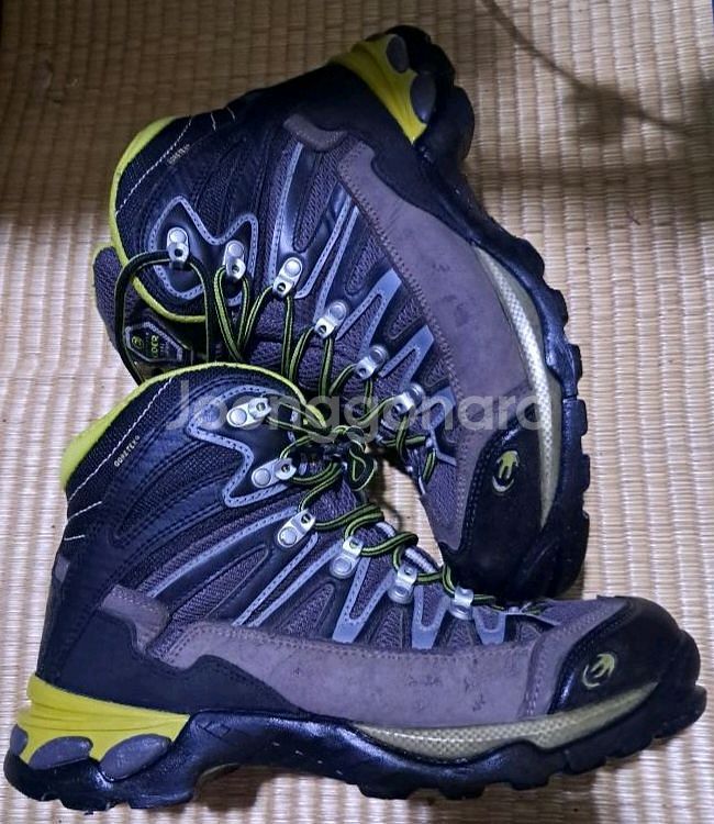 아이더 고어텍스 하이킹화 260(265) 택비포함--1