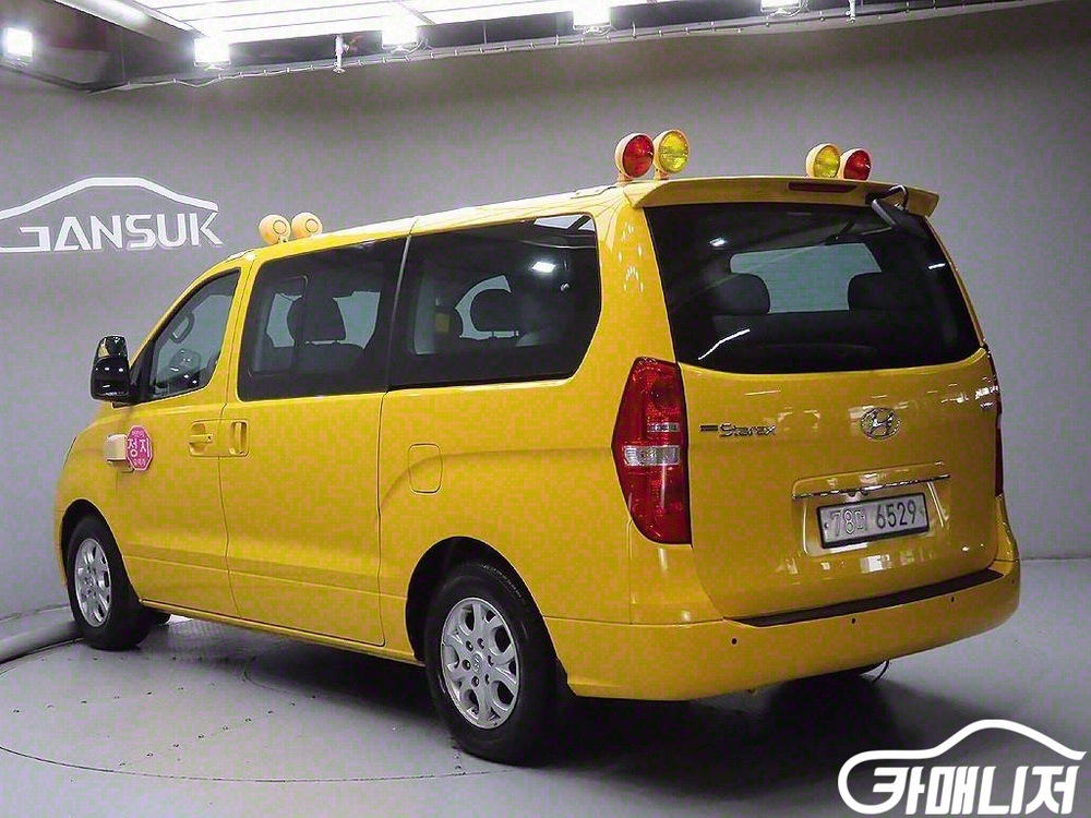 [현대]그랜드 스타렉스 12인승 왜건 2WD 어린이보호--2