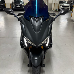 민트급 17년식 티맥스dx 11500키로 팝니다