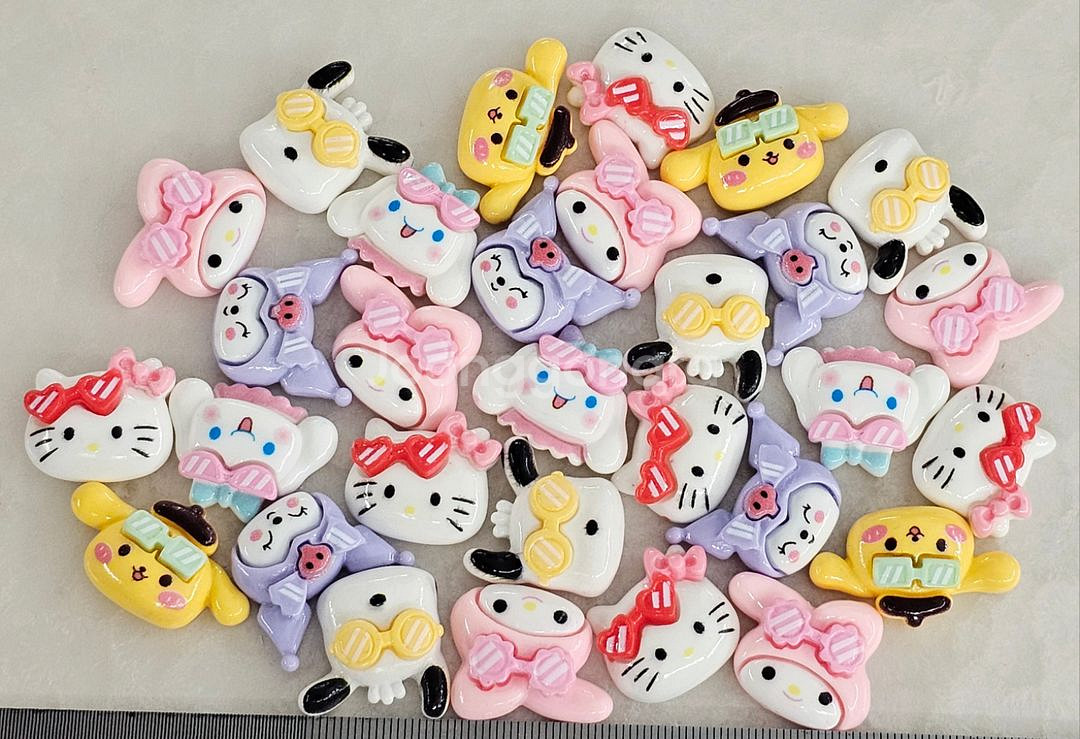 파츠 선글라스쓴 산리오 6종 30개 일괄--0