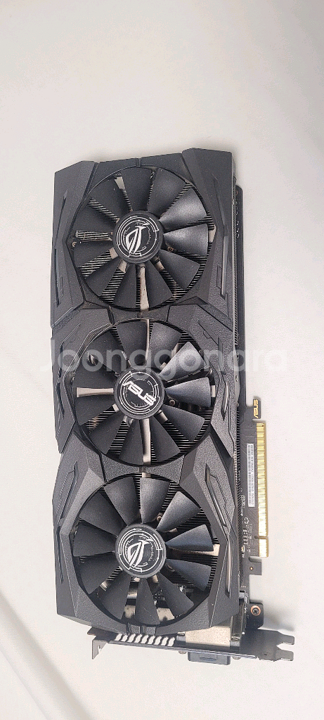 아수스 스트릭스 GTX1070 8GB 팝니다.--0