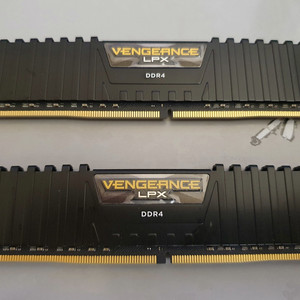 커세어 DDR4 64GB (32GBx2)